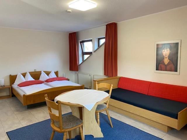 Hotel Janssen Bodenheim Eksteriør billede