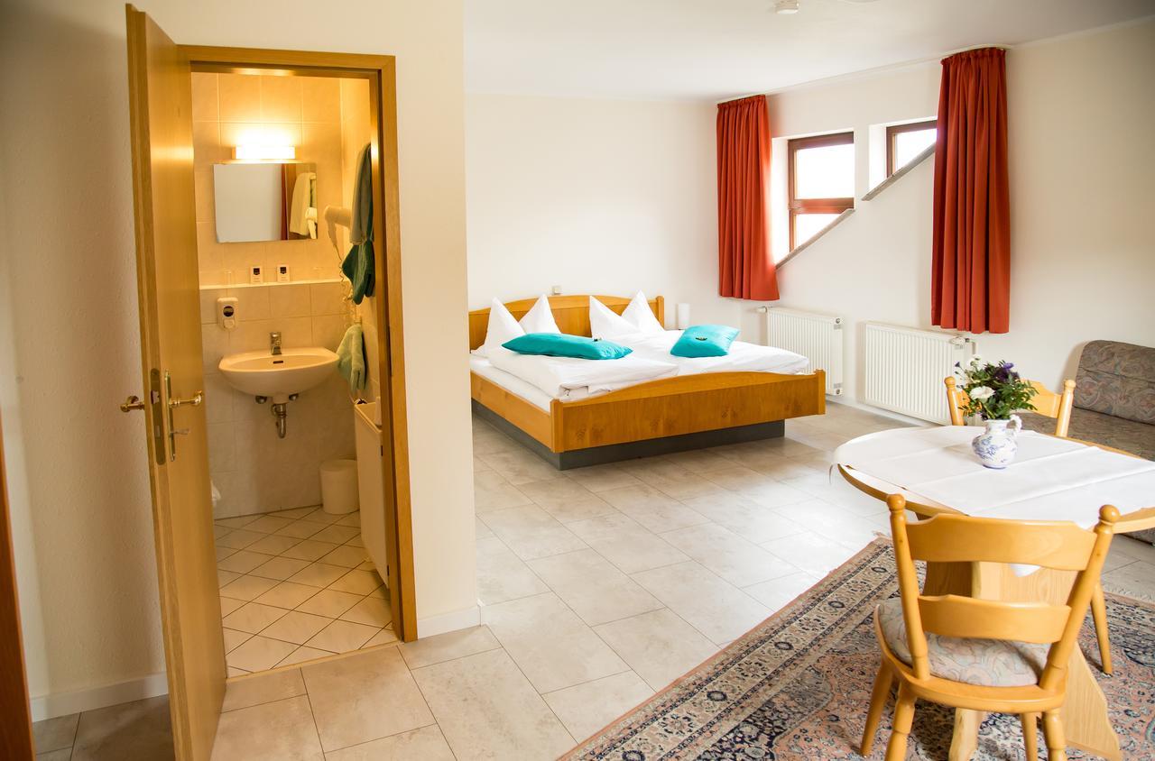 Hotel Janssen Bodenheim Eksteriør billede