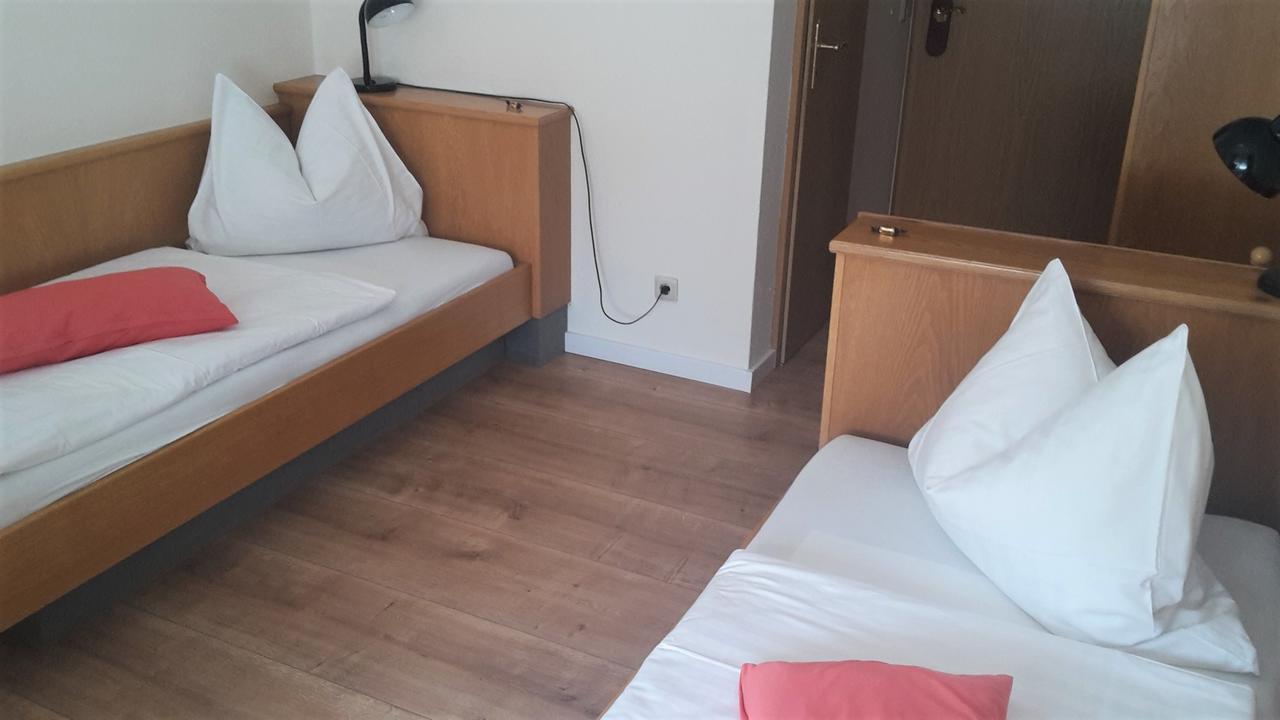 Hotel Janssen Bodenheim Eksteriør billede